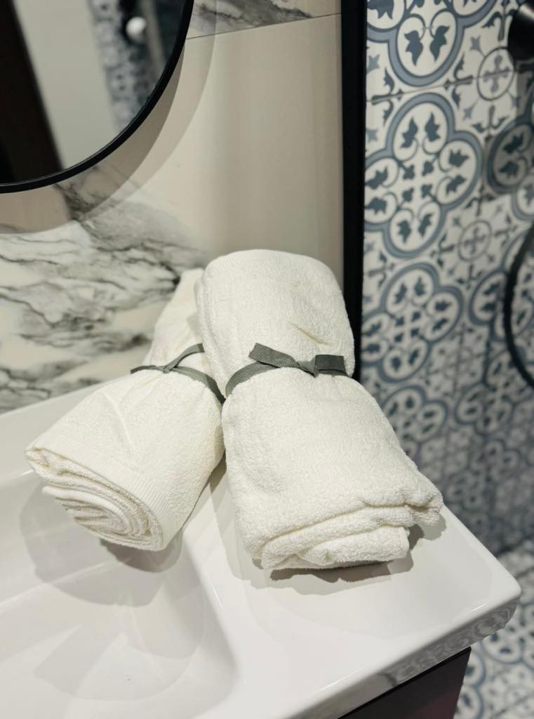 Penthouse21 Apartment ออชเวียนชิม ภายนอก รูปภาพ