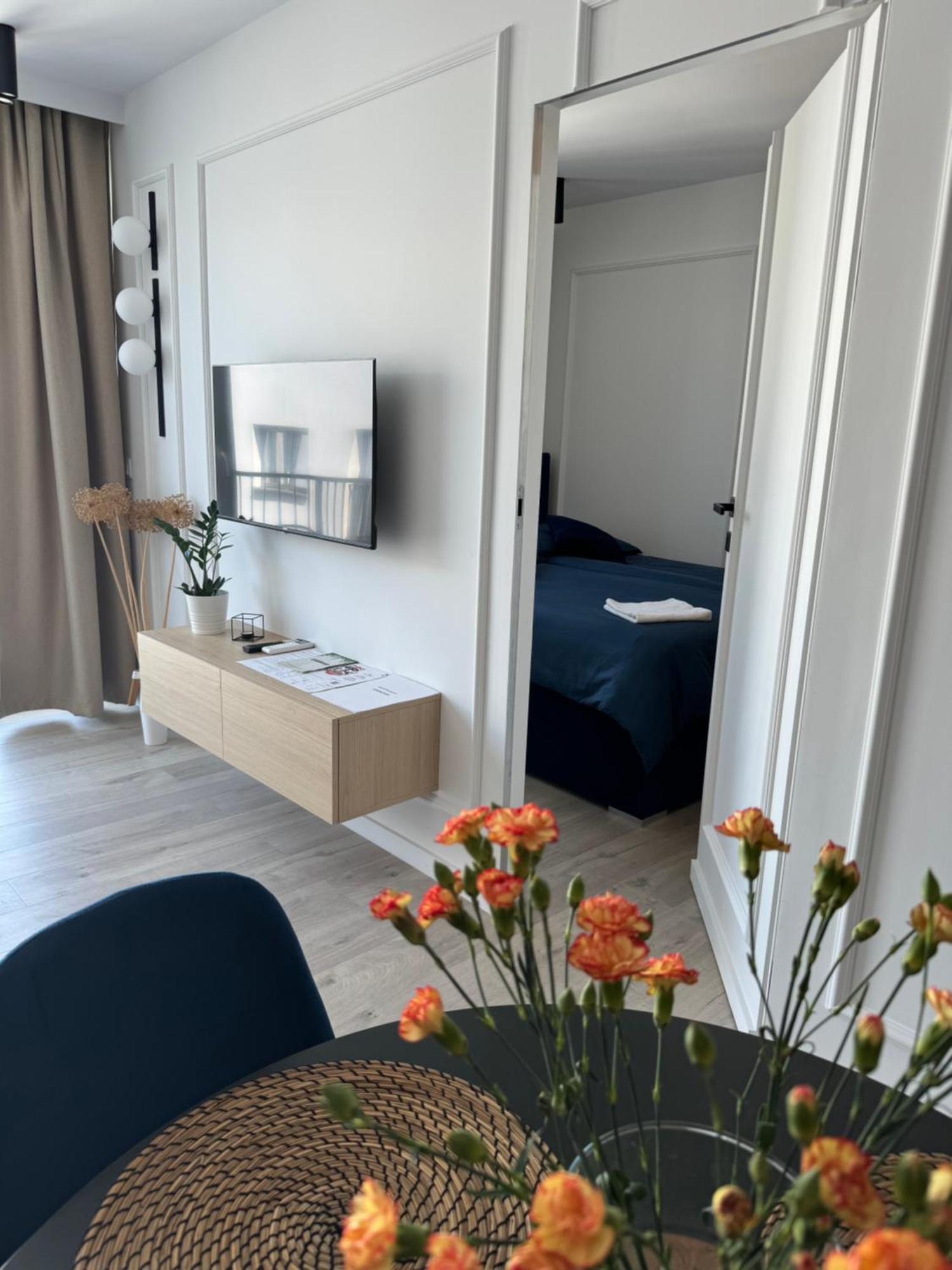 Penthouse21 Apartment ออชเวียนชิม ภายนอก รูปภาพ