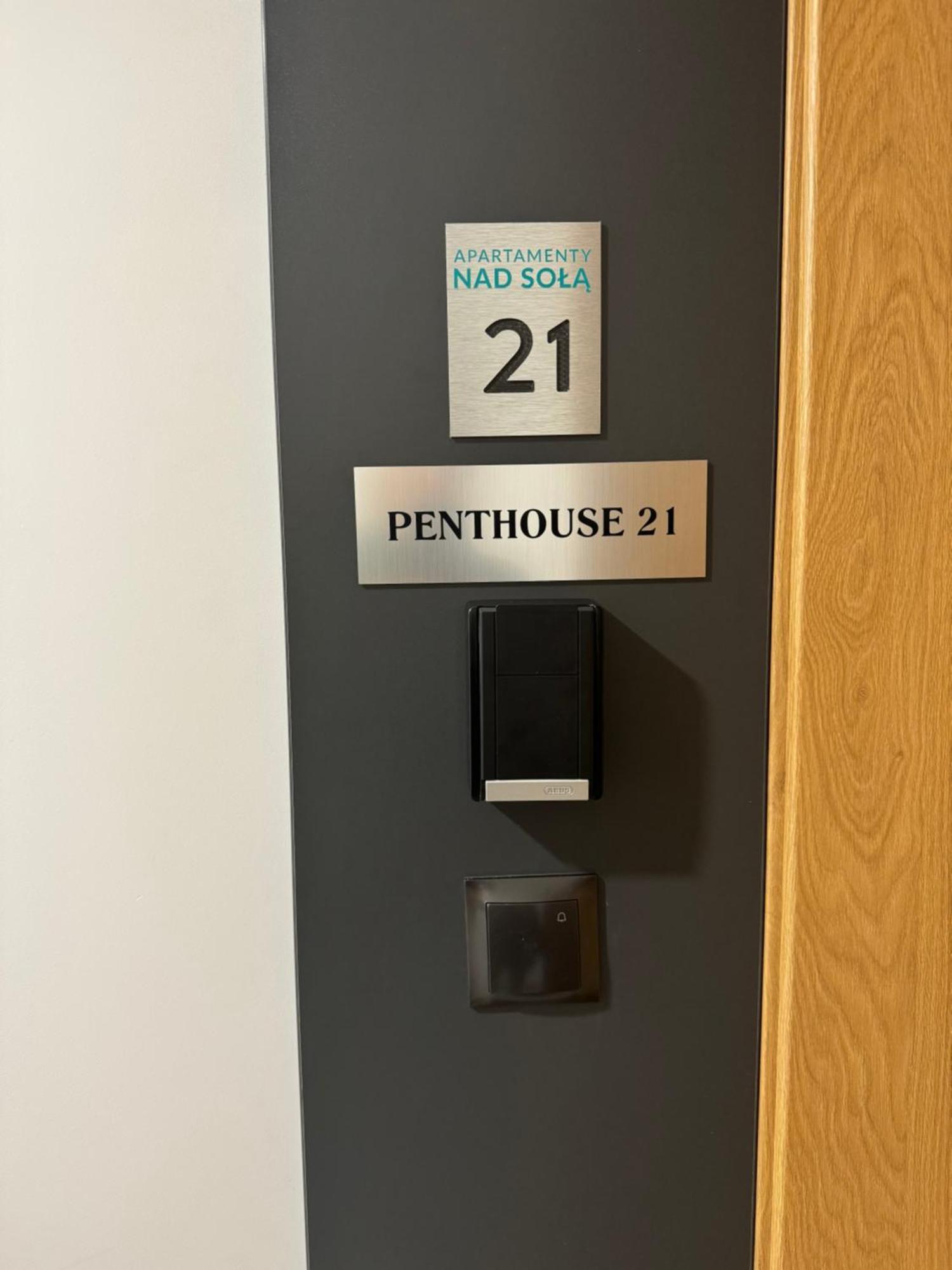 Penthouse21 Apartment ออชเวียนชิม ภายนอก รูปภาพ